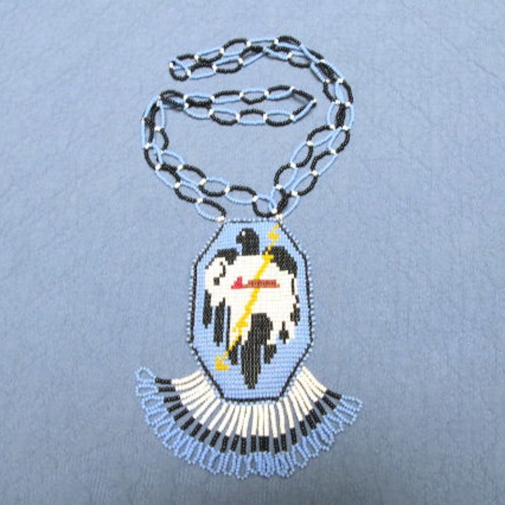 THUNDERBIRD NECKLACE, AMULET SEED BEADS, VINTAGE NATIVE AMERICAN ART - Picture 2 of 4